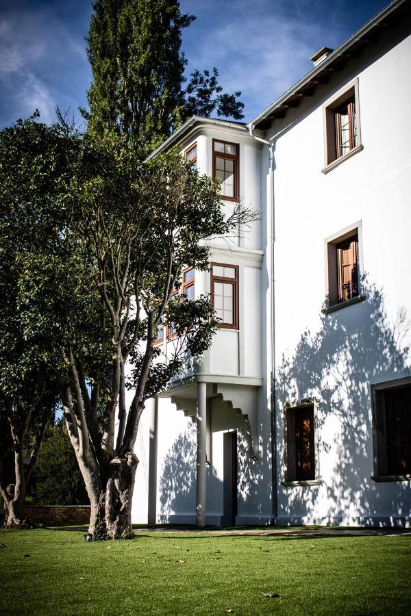 Hotel A Casa Da Botica Samos Exterior foto