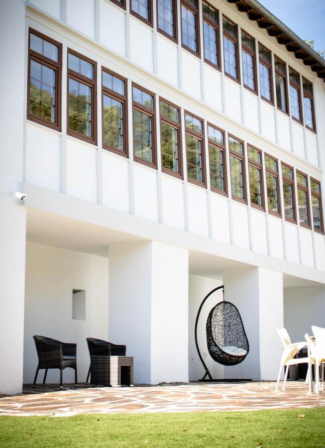 Hotel A Casa Da Botica Samos Exterior foto